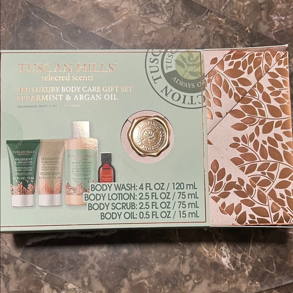 PRICE DROP!!!! Tuscan Hills Spearmint & Argan Oil Body Care Gift Set 4 pc set